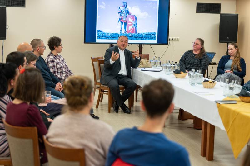 2025_11_13_fiatal felnott forum_26.jpg